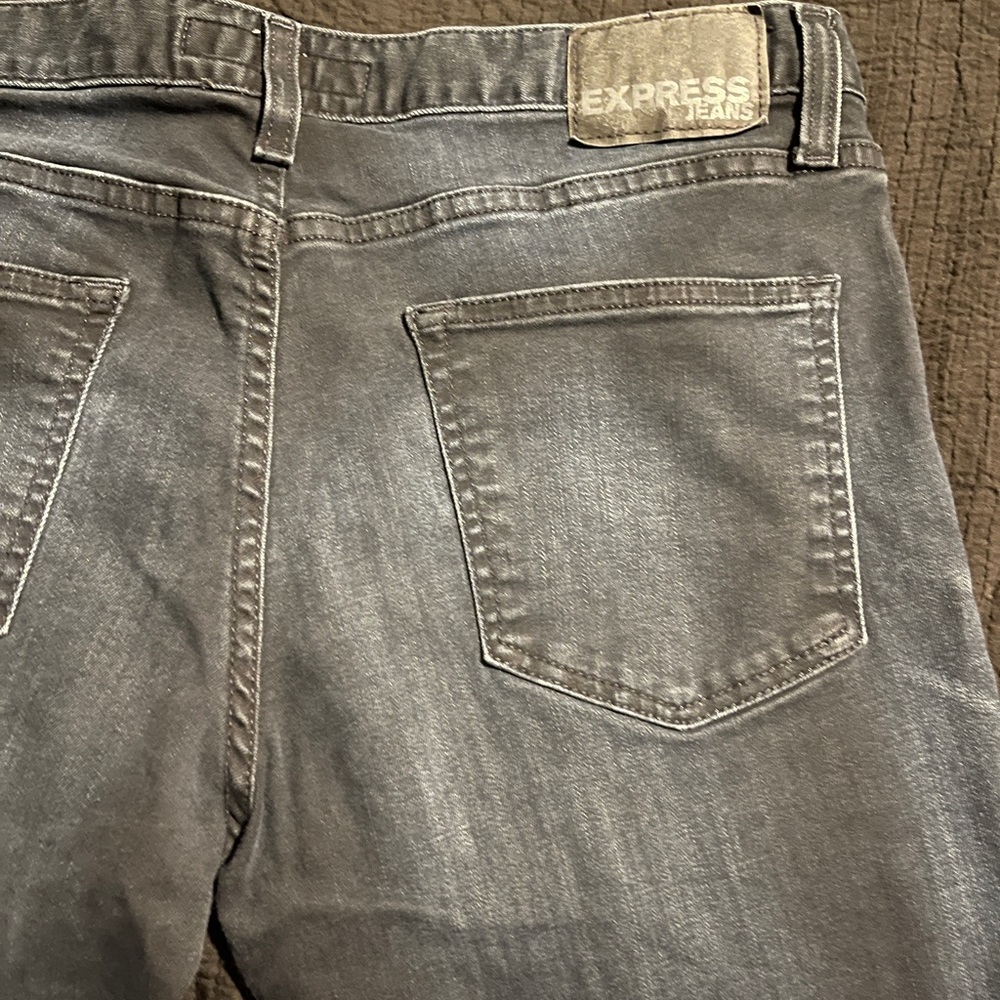 Men’s Express Jeans - Picture 3 of 3